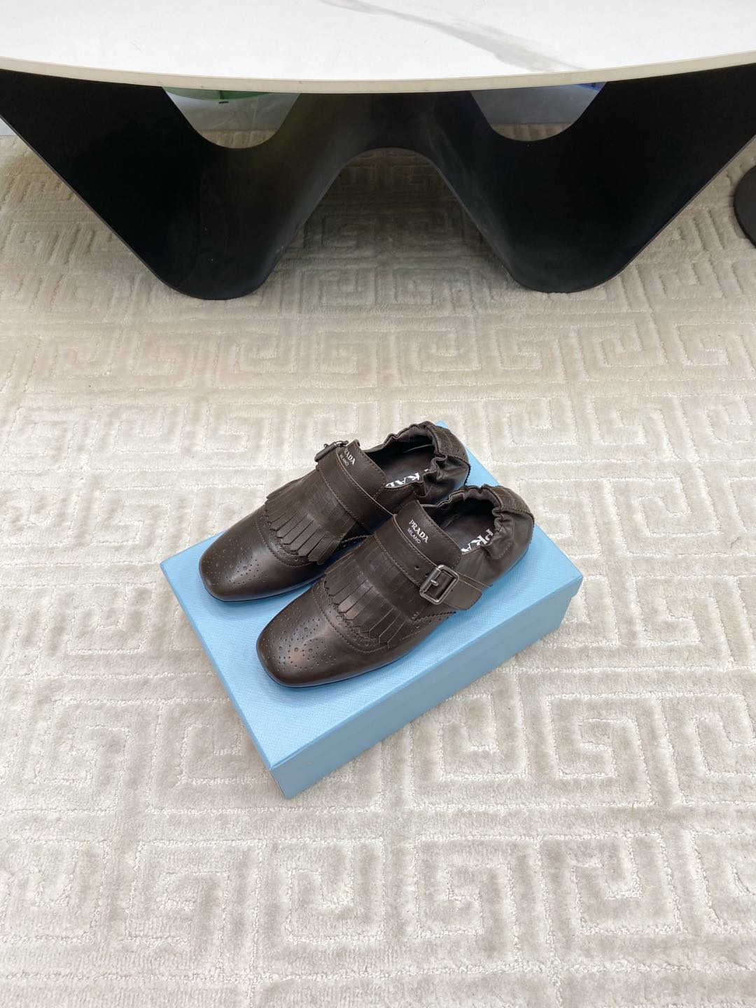TASSEL LOAFERS IN WALNUT BROWN LAMBSKIN