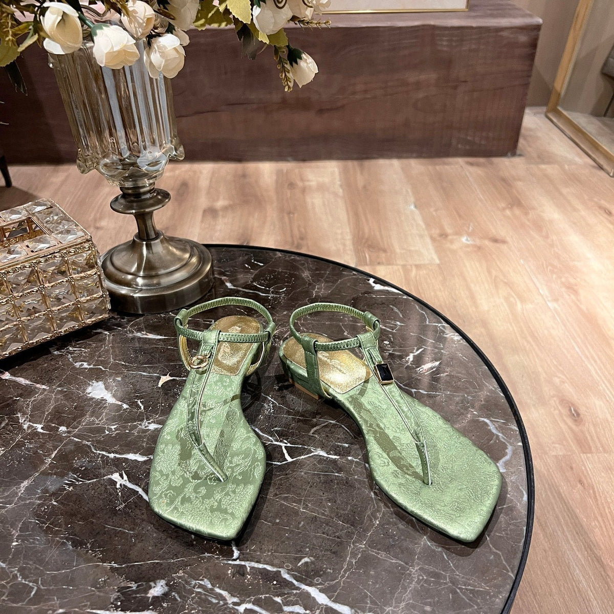 LP MINDIL SANDAL ROBIN 'S EGG SILK