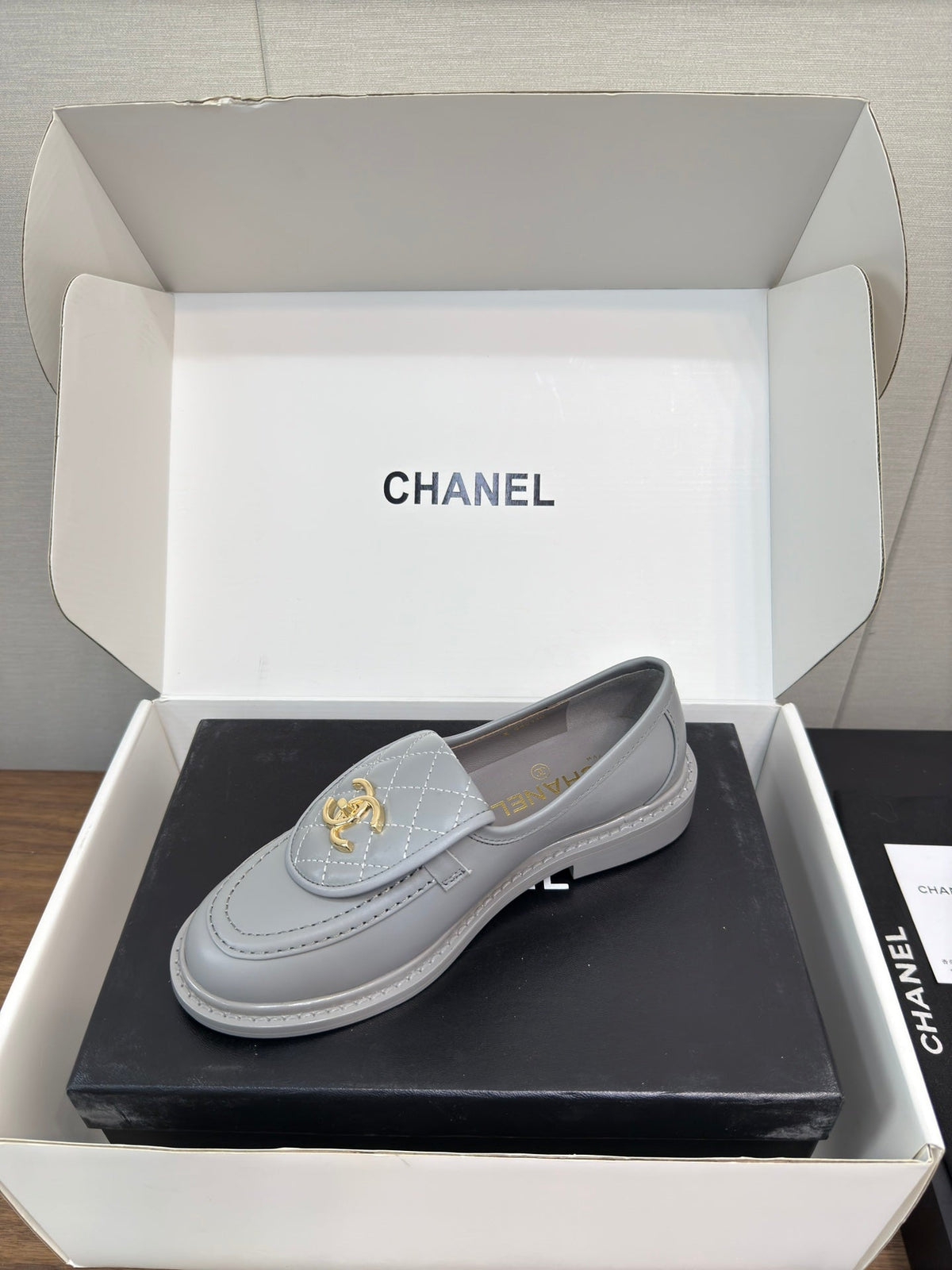 MOCCASIN 2.5 CM IN ASH GRAY PREMIUM LAMBSKIN