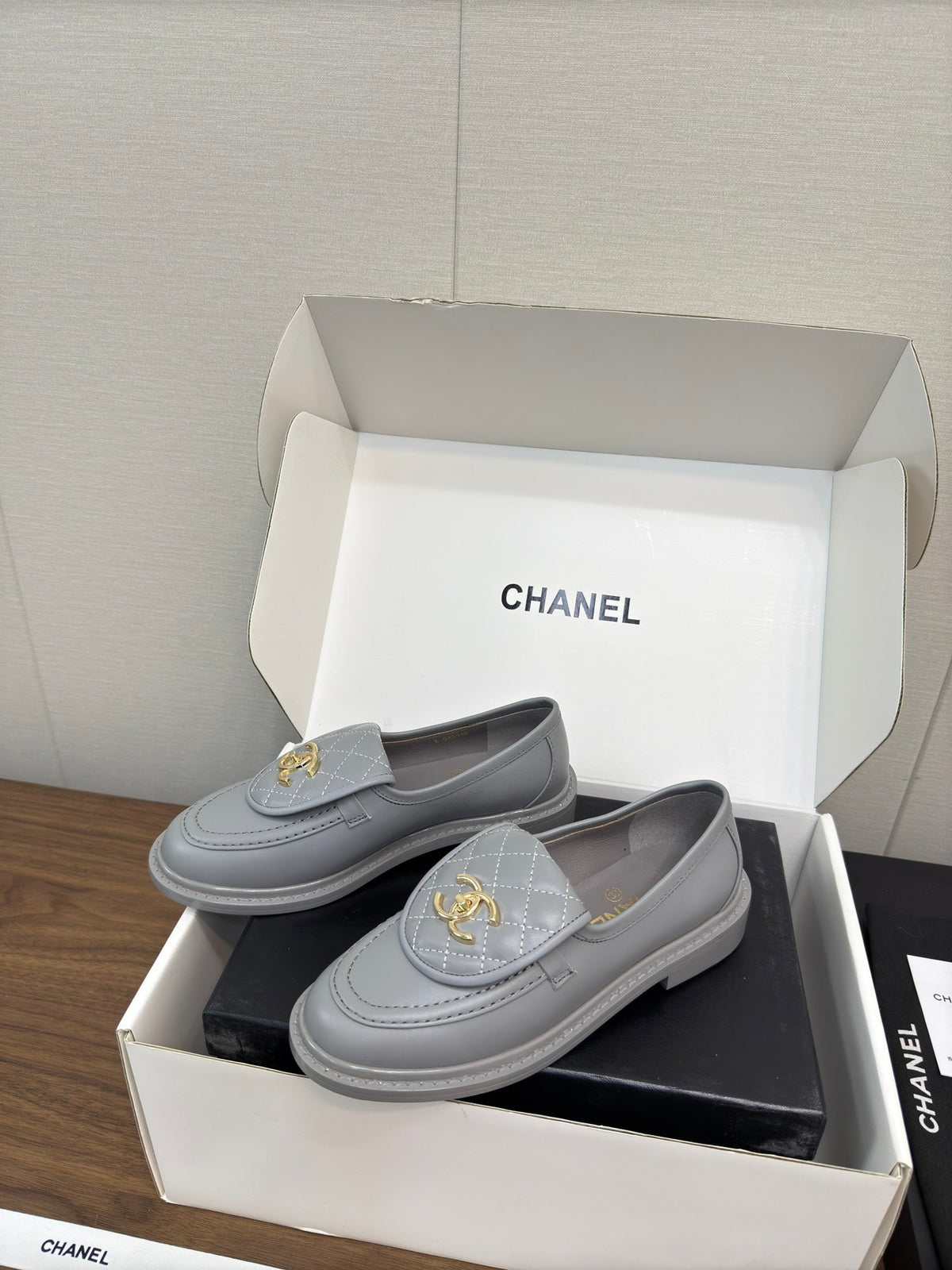 MOCCASIN 2.5 CM IN ASH GRAY PREMIUM LAMBSKIN