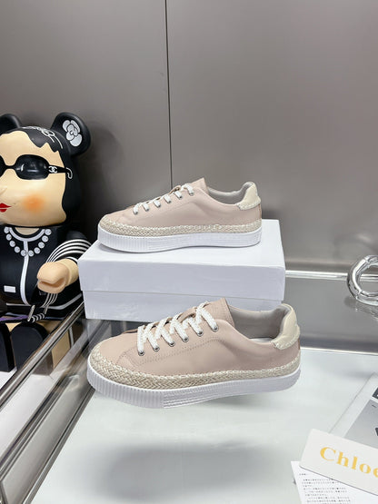 TELMA LACE-UP SNEAKER IN DESERT SAND LAMBSKIN AND RAFFIA