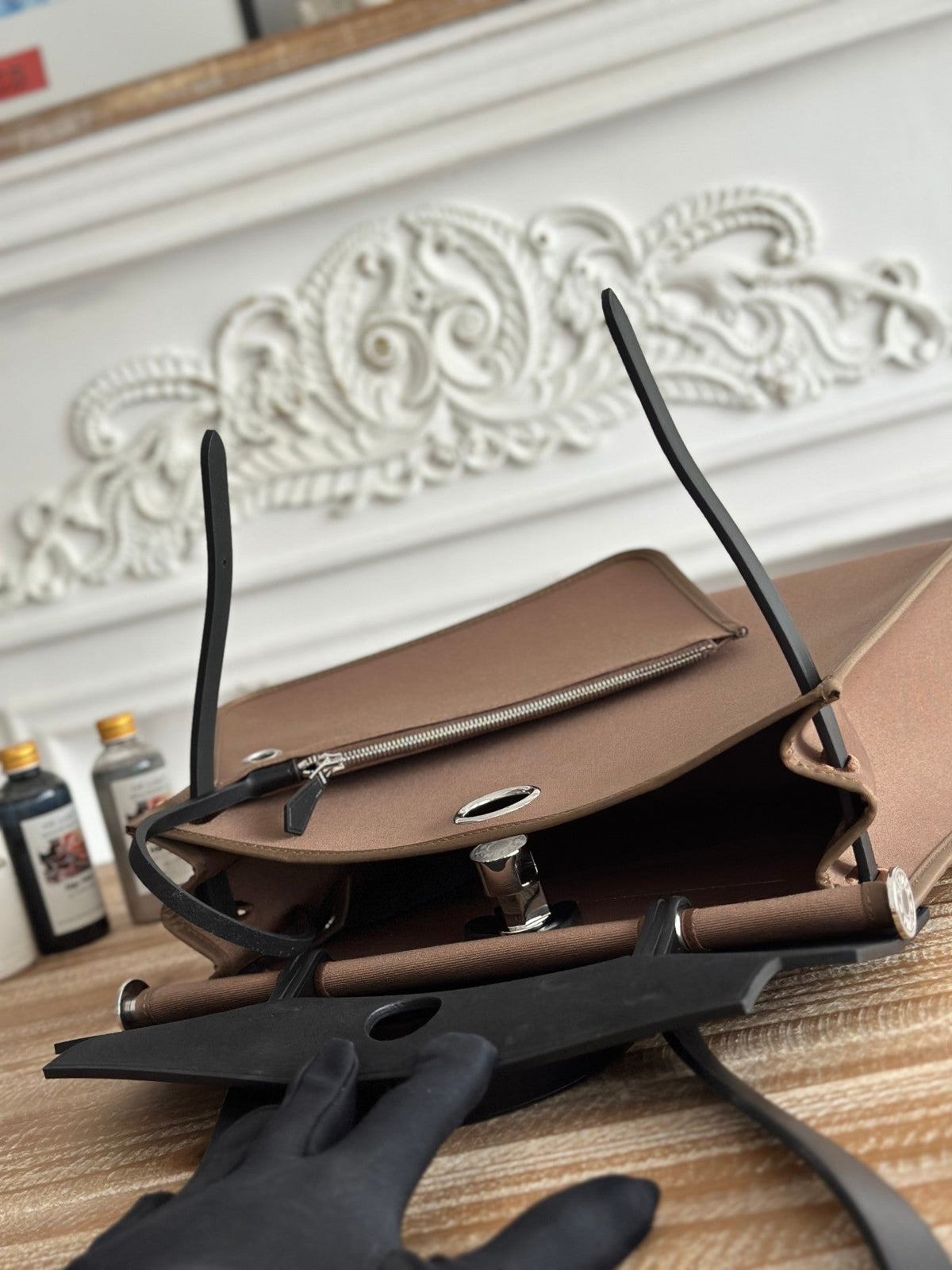 ZIP CABINE 31 BAG IN CHOCOLATE BROWN CANVAS AND BLACK CALFSKIN