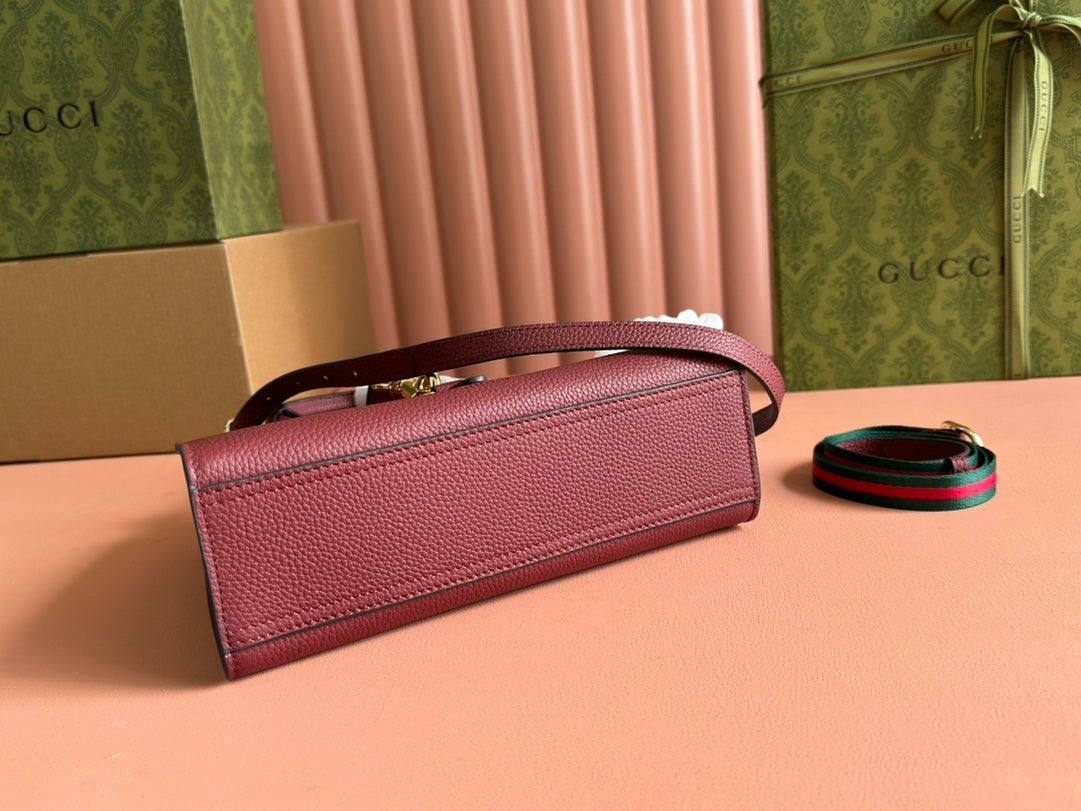 SMALL JACKIE TOTE 24 IN BURGUNDY LAMBSKIN