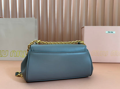 CHAIN SHOULDER BAG 24 IN SLATE GREY PATENT SMOOTH CALFSKIN