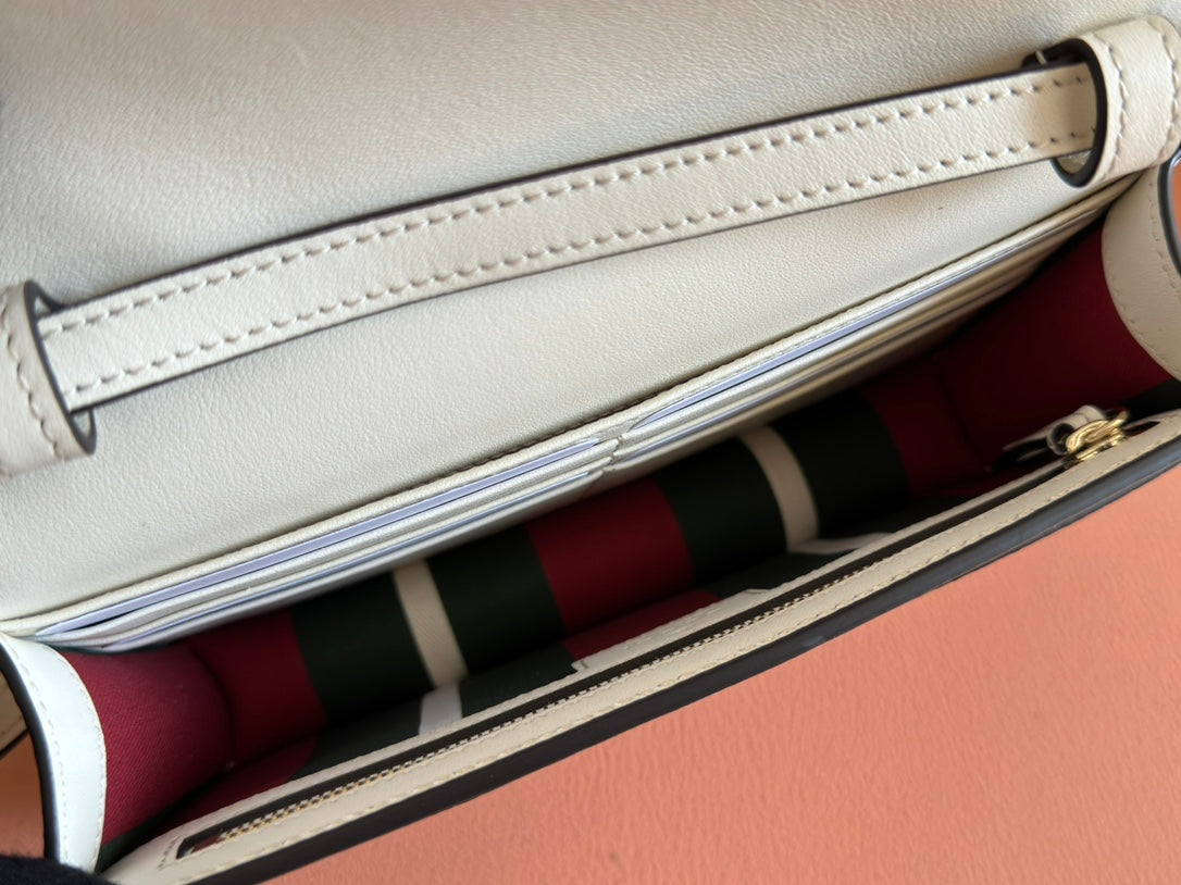 EMBLEM WALLET GG MONOGRAM 20 IN BEIGE AND WHITE SMOOTH CALFSKIN