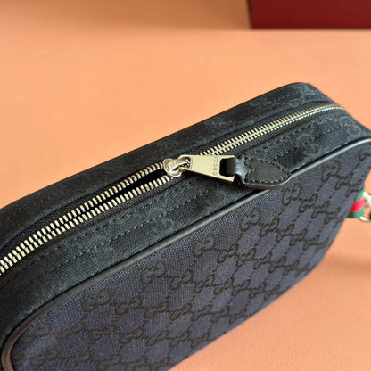 SMALL CROSSBODY BAG 23.5 IN BLACK GG CANVAS