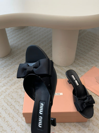 Black Mid - Heels With Black Bow Calfskin