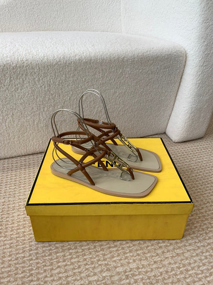FENDI O'LOCK THONG SANDAL BROWN CALFSKIN WITH GOLD HARDWARE