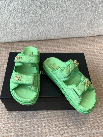 DAD SANDAL IN TEA GREEN CALFSKIN MULE