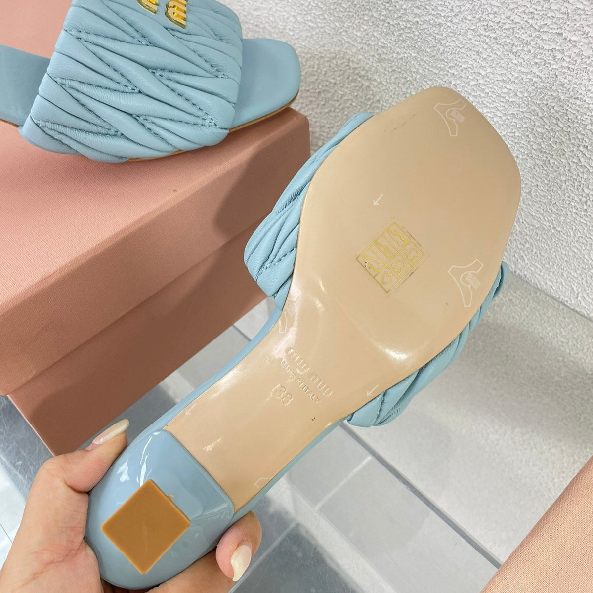 Women's Mid - Heel Baby Blue Leather