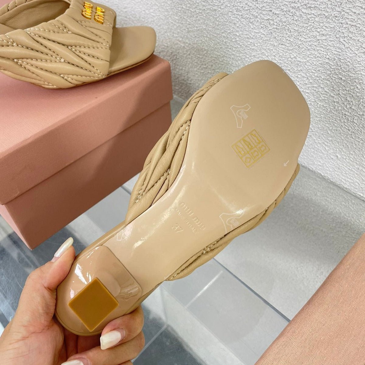 Women's Mid - Heel Apricot Leather Stylized