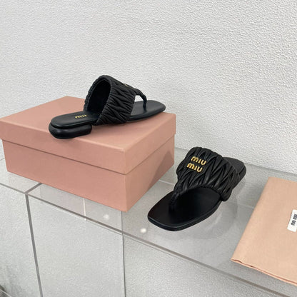 Flip-Flops Black Color Leather Stylized