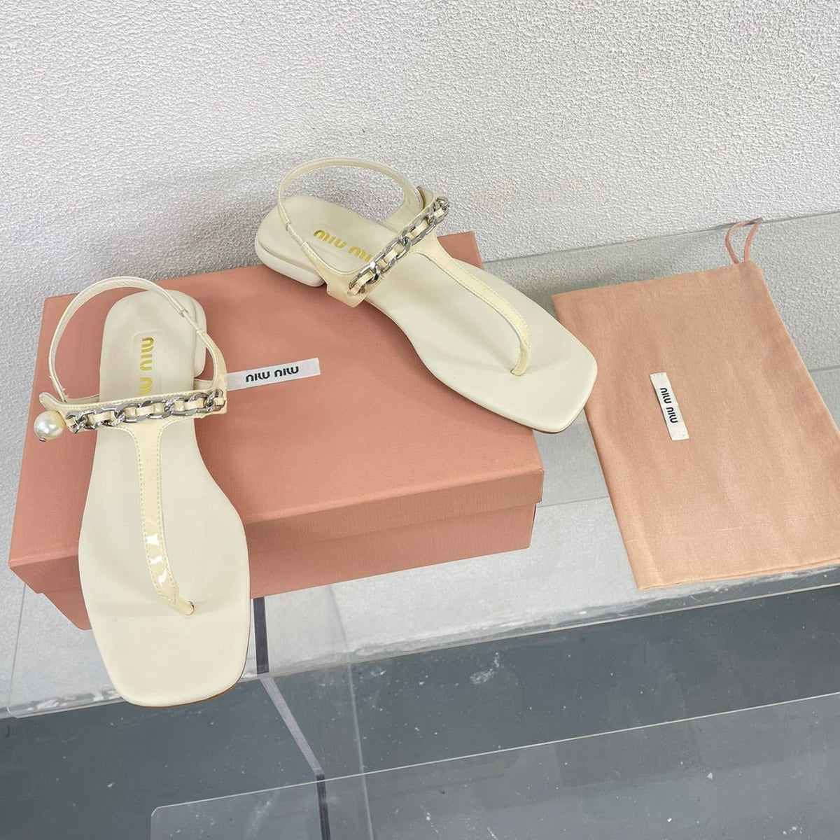 Pearl Chain Flip-Flops Apricot Color Leather