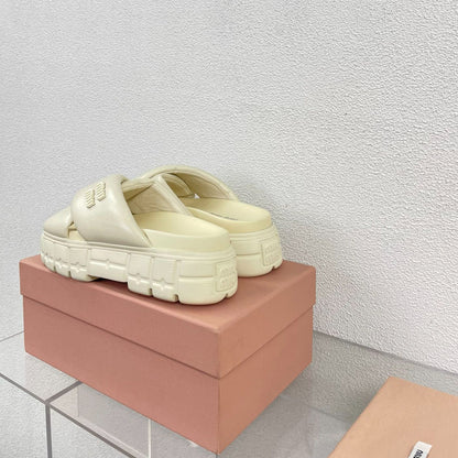 Cross Thick-Soled Light Cream Slippers