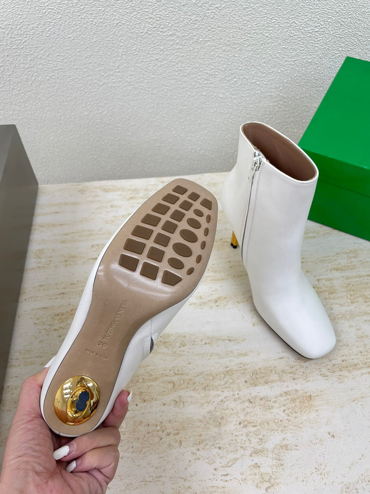 KNOT ANKLE BOOT IN WHITE CALFSKIN WITH GOLD METAL HEEL 9 CM