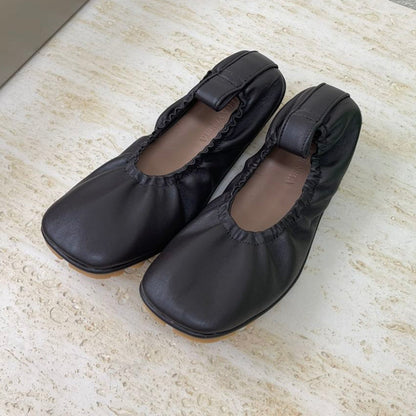 ELASTIC BALLERINA FLATS IN CHOCOLATE BROWN LAMBSKIN