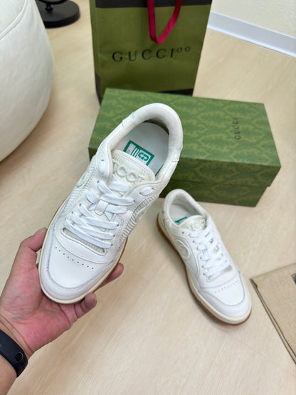 GG INTERLOCKING G SNEAKER WHITE BEIGE CALFSKIN AND FABRIC