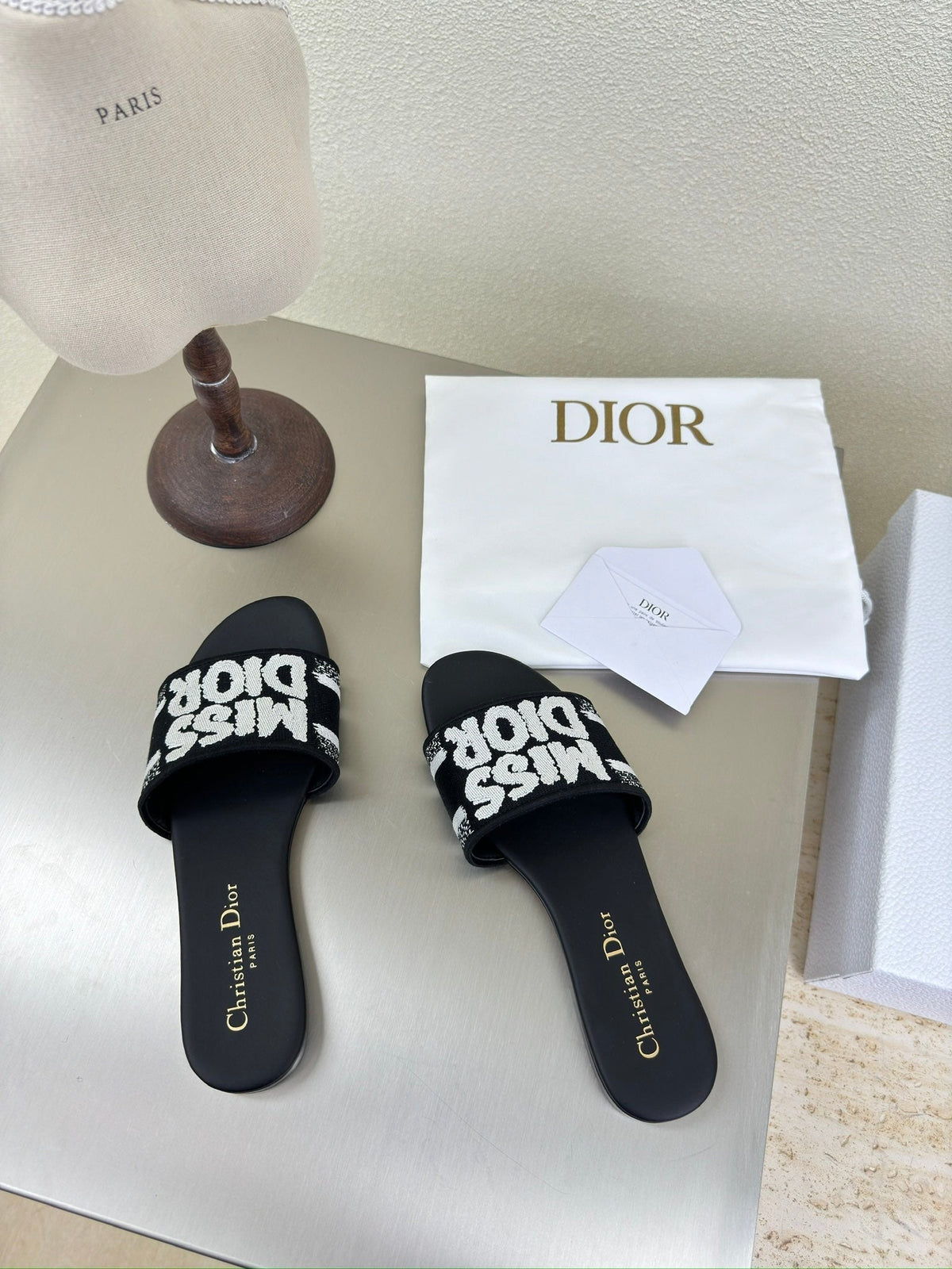 DWAY SLIDE EMBROIDERED COTTON AND BLACK MISS DIOR ALLOVER MOTIF
