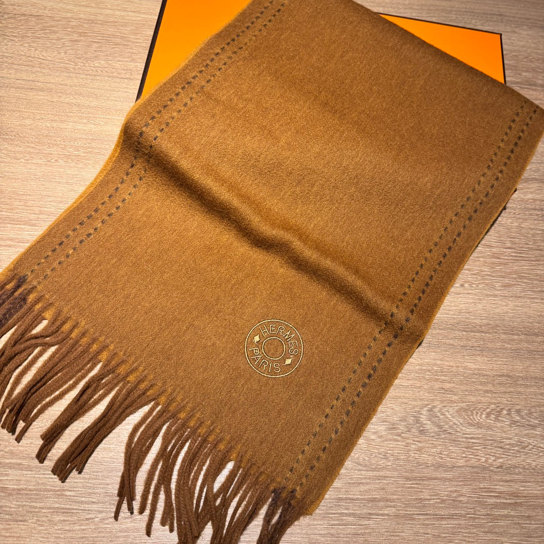 UNIE BRODEE MUFFLER 200 CM IN BRONZE BROWN CASHMERE