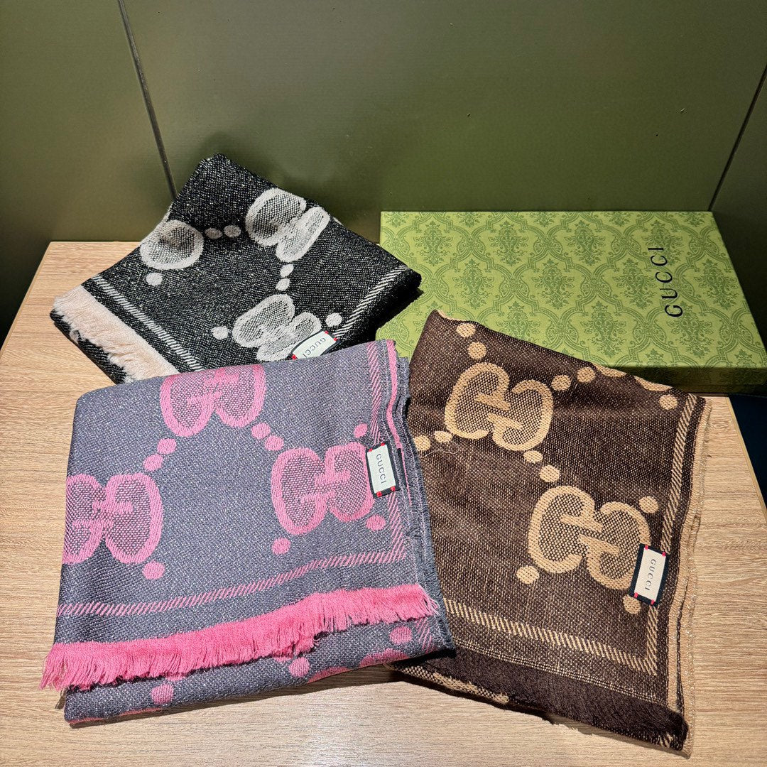 SCARF 195 CM IN DARK PINK GG WOOL LAMÉ JACQUARD 403976