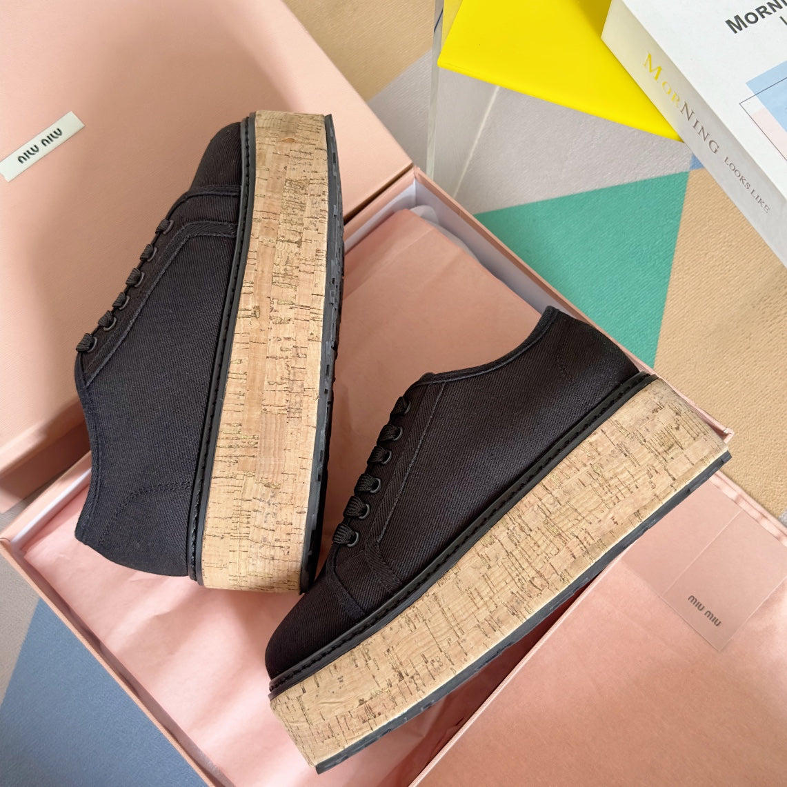 Lace - up Platform Shoes Black Canvas