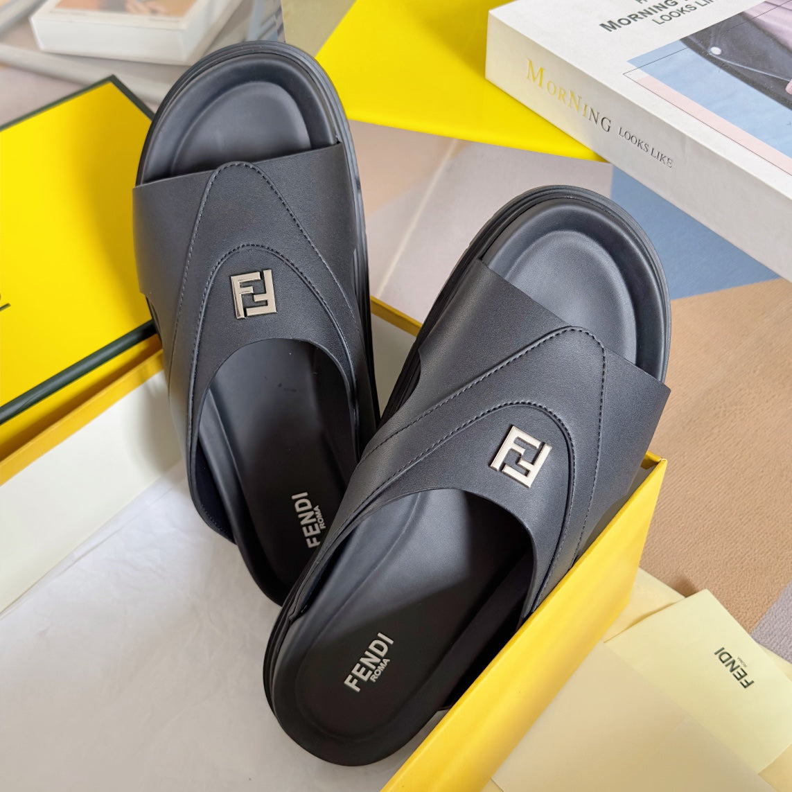 FENDI DIAGONAL ONE-STRAP SLIDE IN BLACK CALFSKIN AND RUBBER