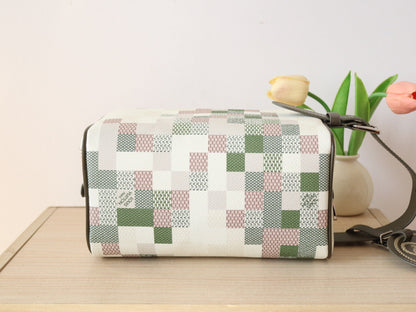 LOCKER DOPP KIT 23 IN KHAKI DAMOFLAGE COATED CANVAS