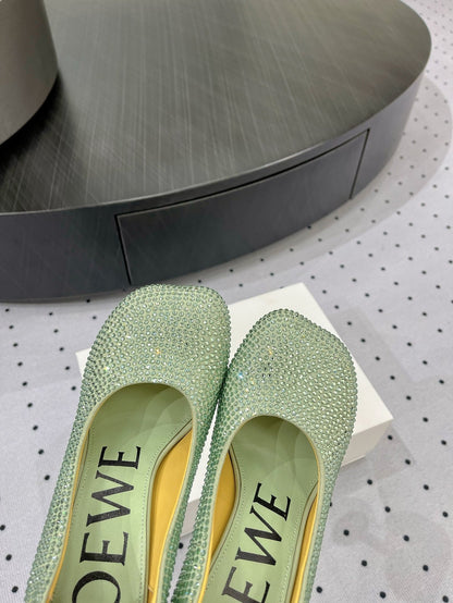 Loew pump 100 in suede and allover rhinestones pastel green