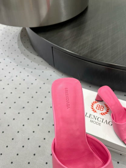 SQUARE-TOE MEDIUM HEEL MULES IN PINK CALFSKIN LOGO EMBOSSED