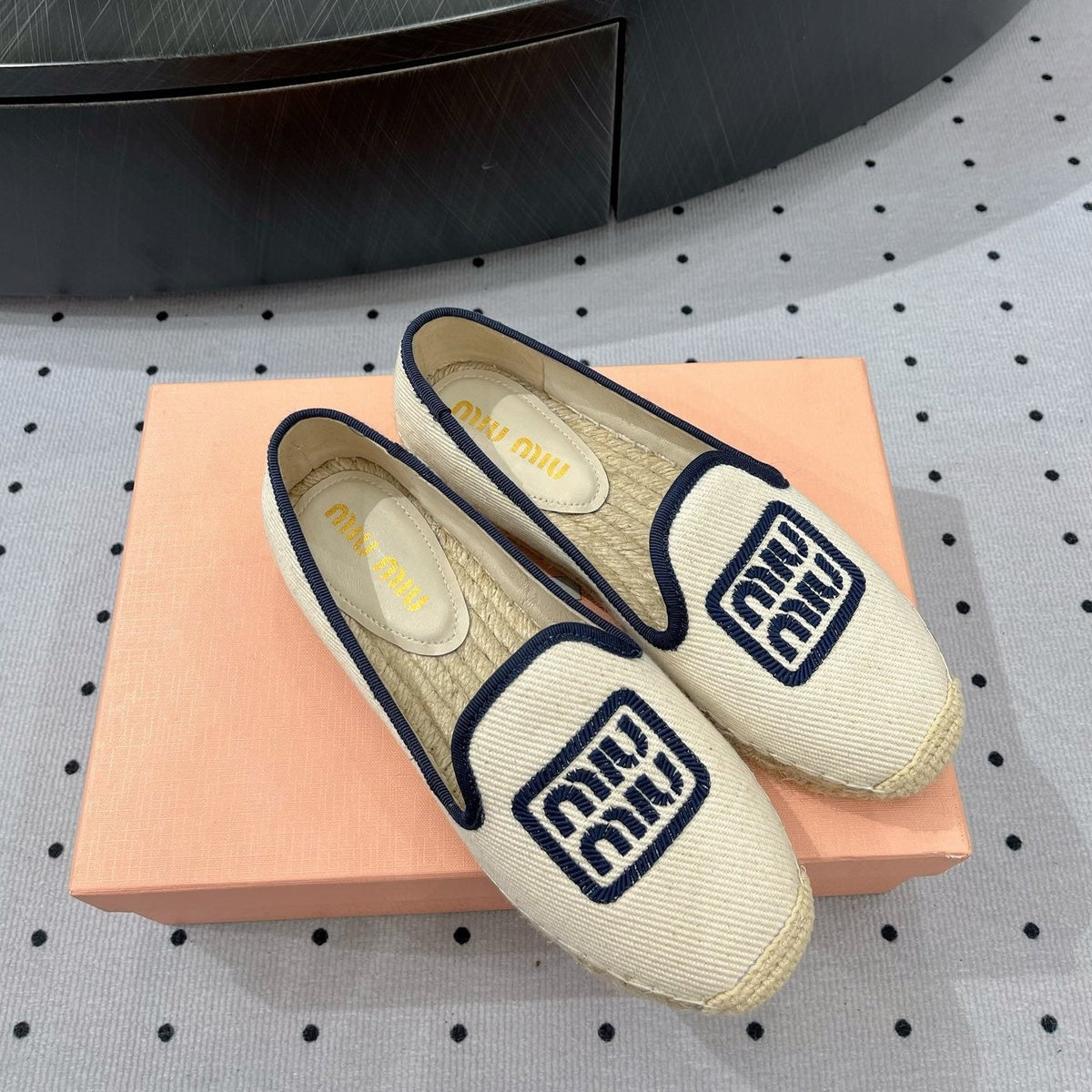 Loafer Shoes Ivory With Navy Border Fabric linen
