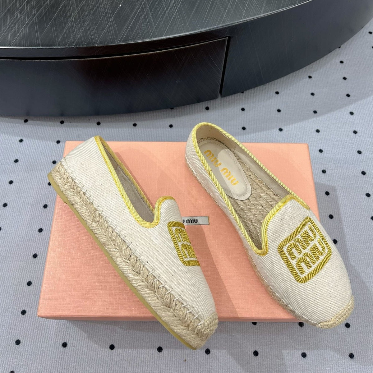 Loafer Shoes Ivory With Yellow Border Fabric Linen