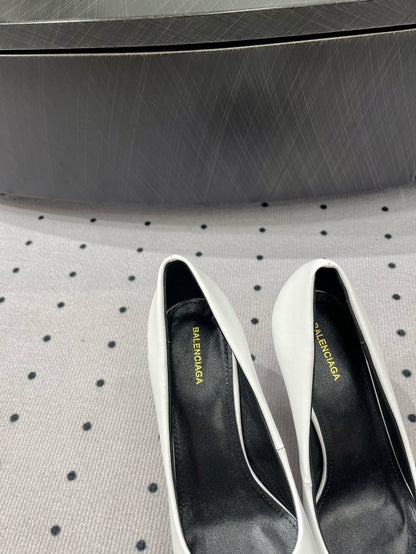 HEELED PUMPS 65 MM IN WHITE GLOSSY CALFSKIN SILVER HARDWARE