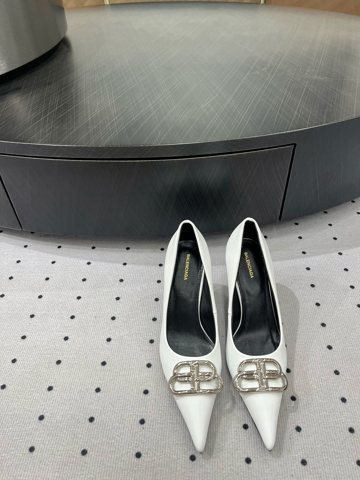 HEELED PUMPS 65 MM IN WHITE GLOSSY CALFSKIN SILVER HARDWARE