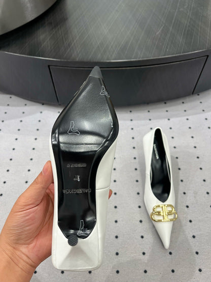 HEELED PUMPS 65 MM IN WHITE SMOOTH LAMBSKIN GOLD HARDWARE