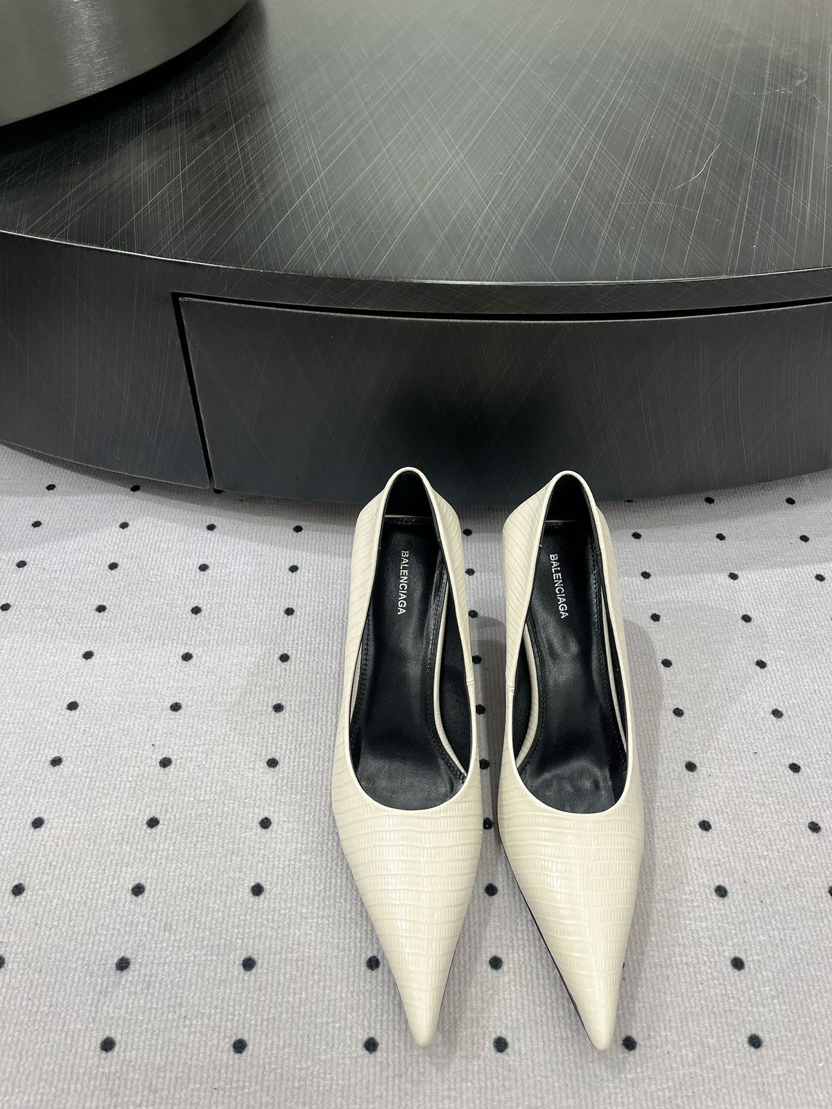 CLASSIC PUMPS 65MM IN CREAM LIZARD PATTERN CALFSKIN