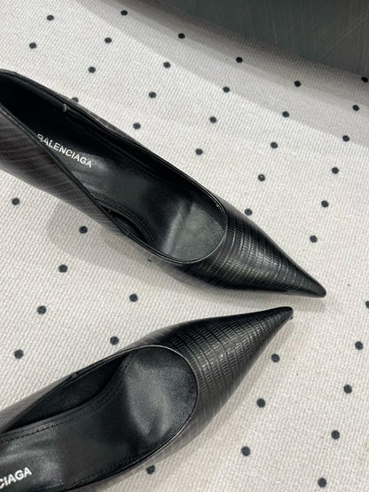 CLASSIC PUMPS 65MM IN BLACK LIZARD PATTERN CALFSKIN