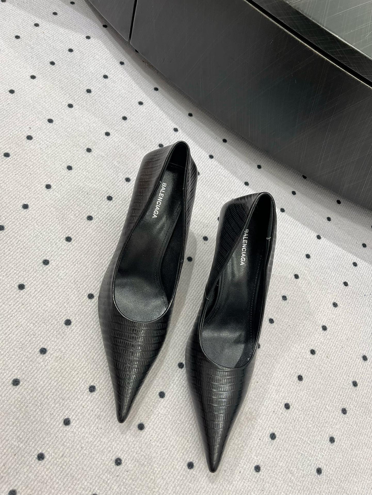 CLASSIC PUMPS 65MM IN BLACK LIZARD PATTERN CALFSKIN