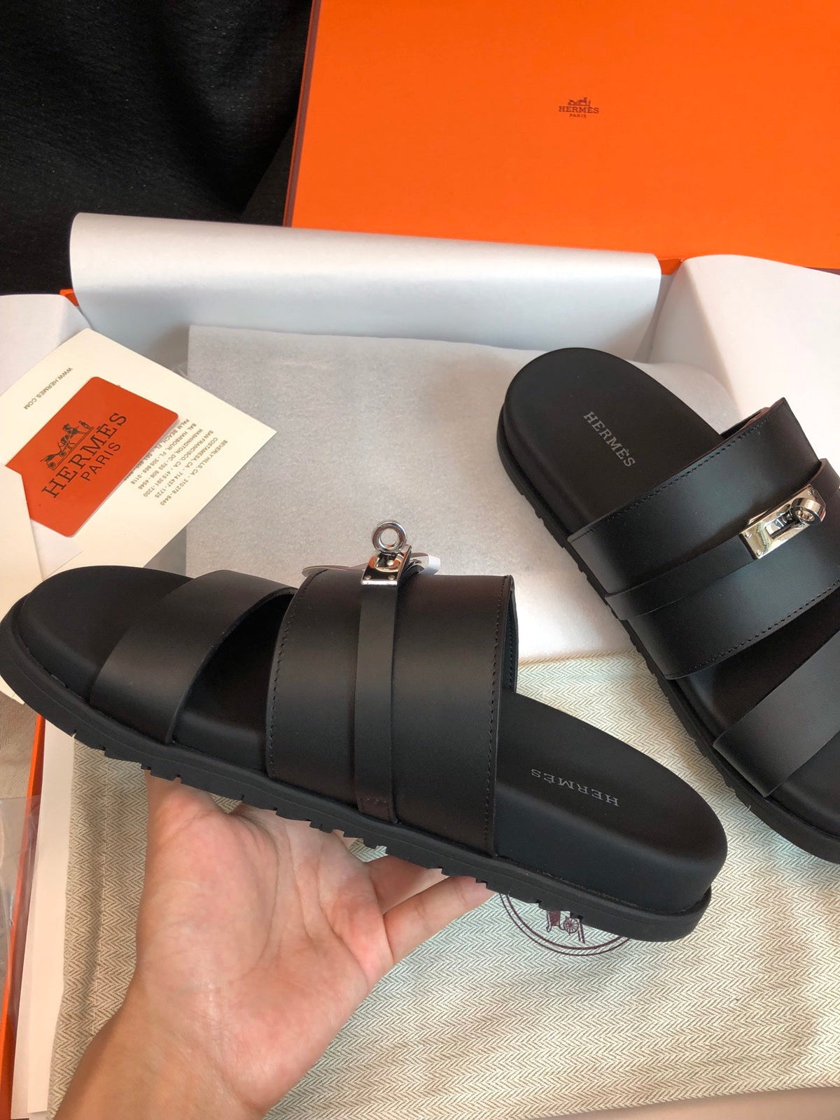 GABRIEL SANDAL MULE IN BLACK CALFSKIN