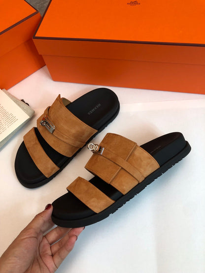 GABRIEL SANDAL MULE IN BRONZE BROWN SUEDE