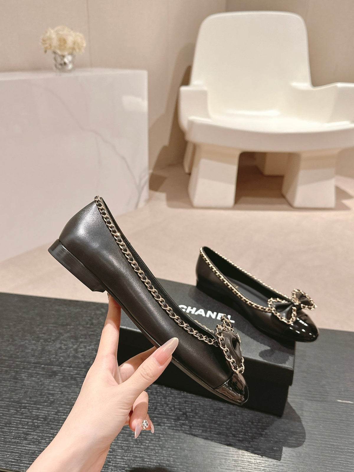 BOWKNOT BALLET FLAT IN BLACK SHEEPSKIN