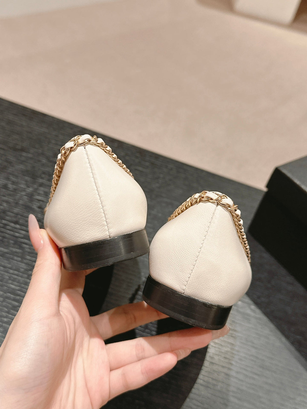 BOWKNOT BALLET FLAT IN WHITE MIX BLACK SHEEPSKIN