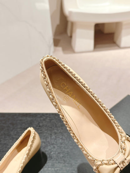BOWKNOT HIGH HEELS IN BEIGE CREAM MIX BLACK SHEEPSKIN