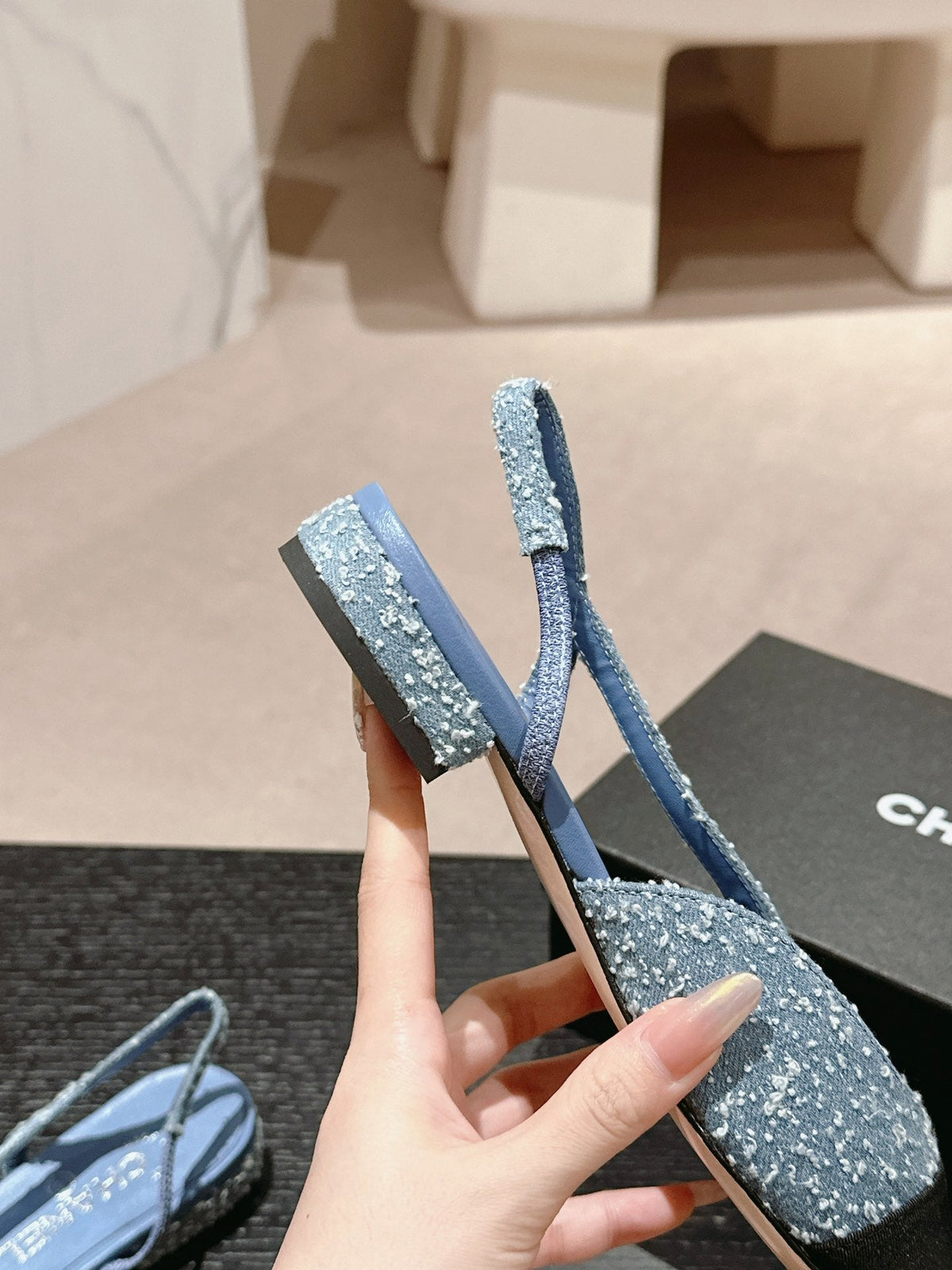 SLINGBACKS IN LIGHT BLUE DENIM AND BLACK SATIN