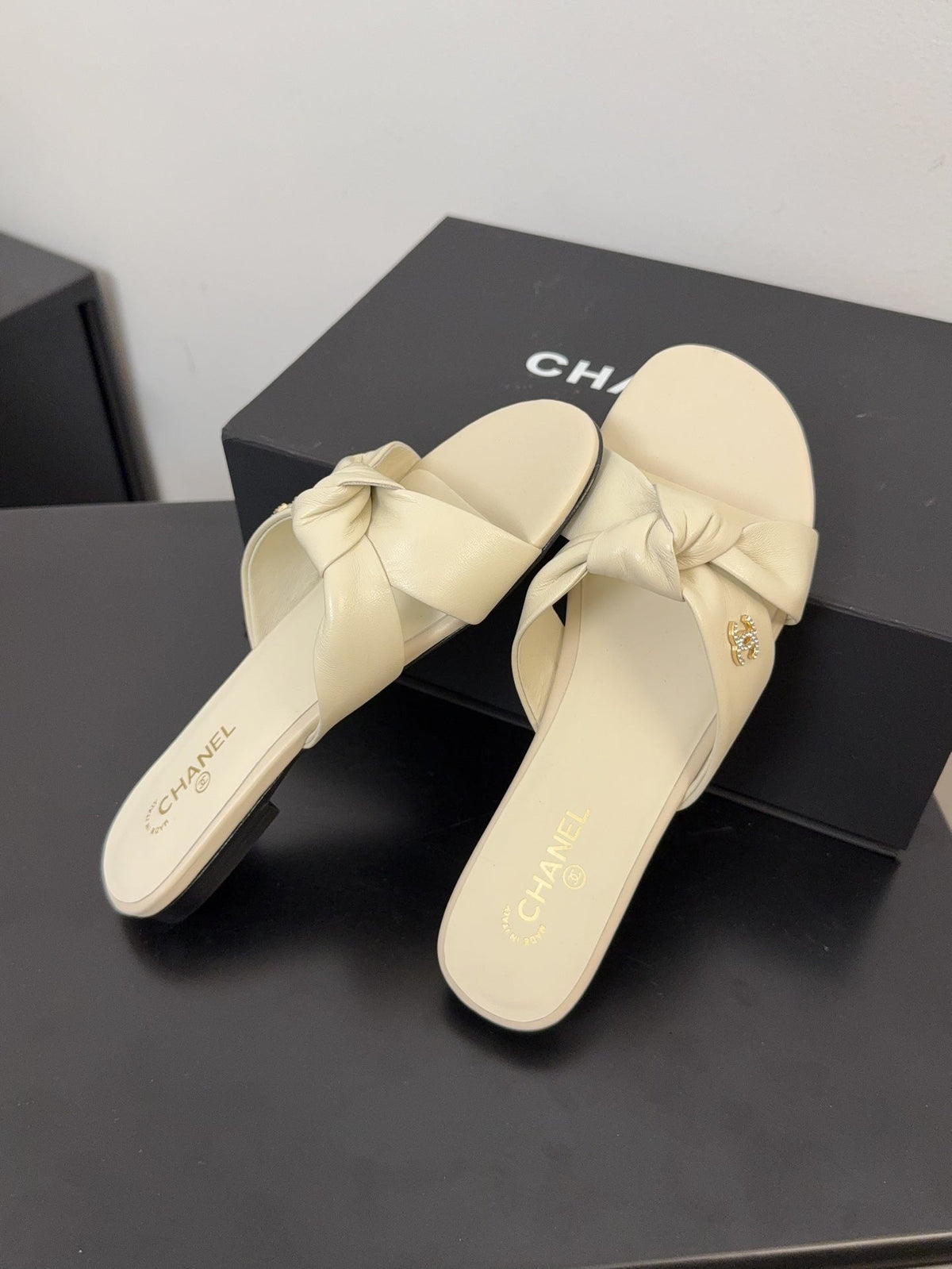 LACE MULE 2 CM IN WHITE CREAM LAMBSKIN