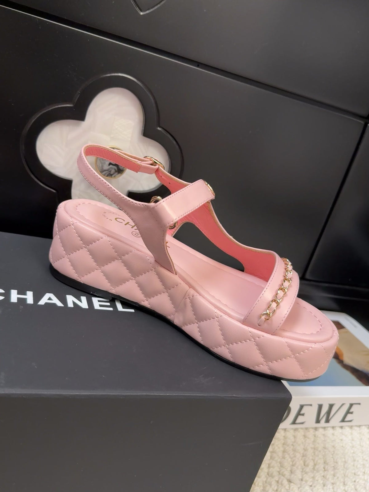 THICK-SOLED SANDALS 55 MM IN LIGHT PINK CALFSKIN