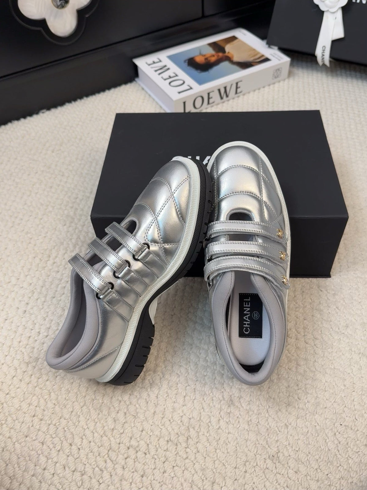 SNEAKERS WITH THREE STRAPS IN SILVER CALFSKIN