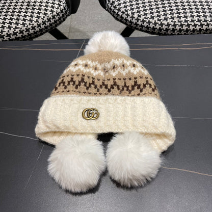 BEANIE HAT IN COLORFUL WOOL 394007