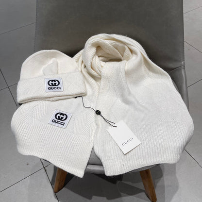 SET SCARF AND HAT IN WHITE CASHMERE AND RABBIT FUR 397373