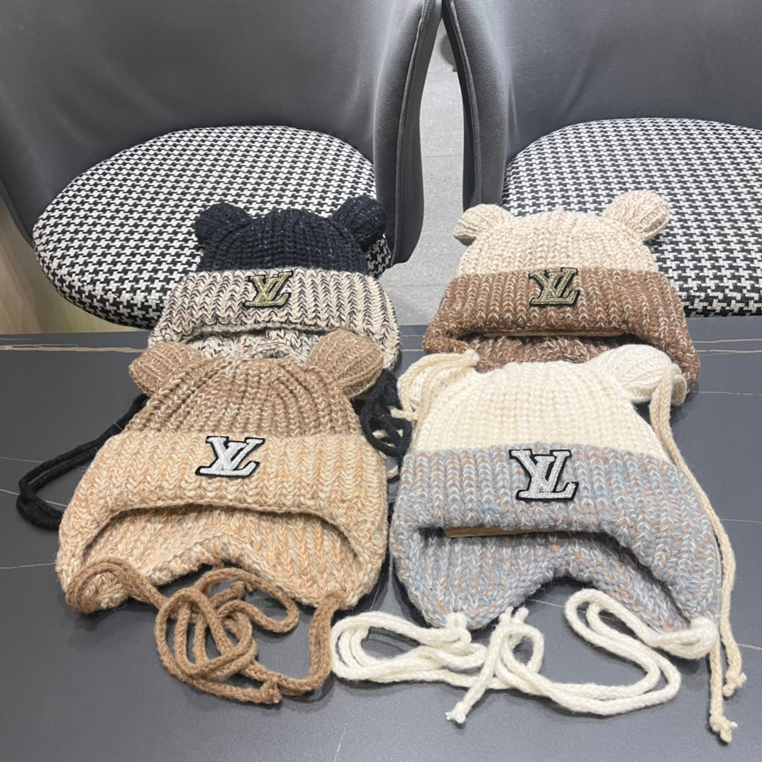 KNITTED BEANIE HAT WITH CUTE EARS IN BEIGE MIX BROWN WOOL 403482