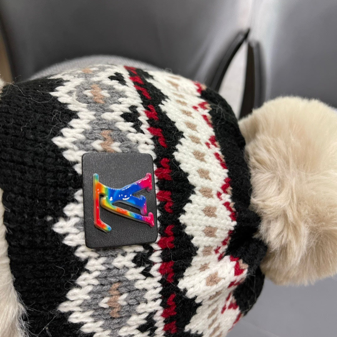 PLUSH EARMUFFS HAT IN COLORFUL WOOL AND RABBIT FUR 408171